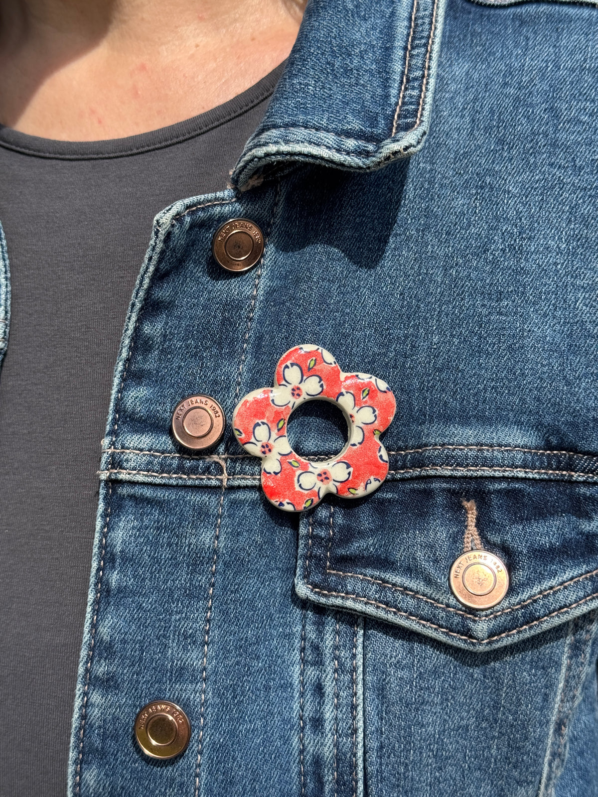 Ruby Garden Glasses Brooch