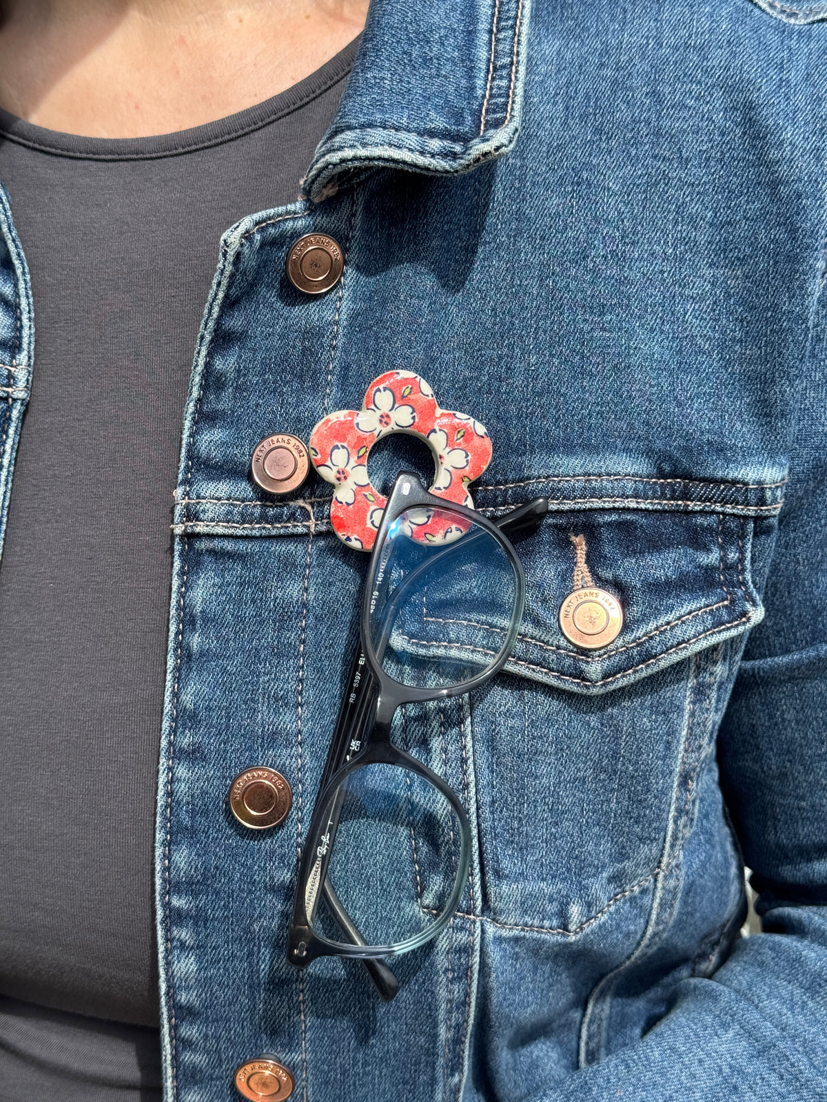 Ruby Garden Glasses Brooch
