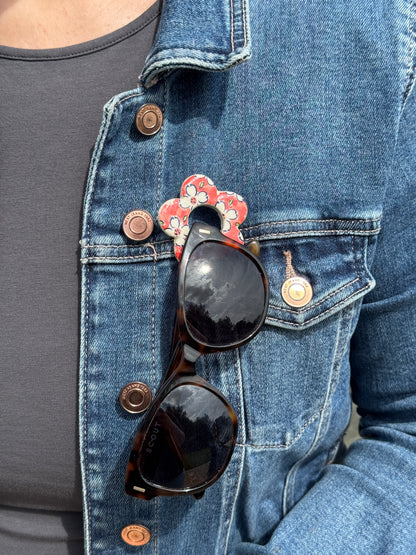 Ruby Garden Glasses Brooch