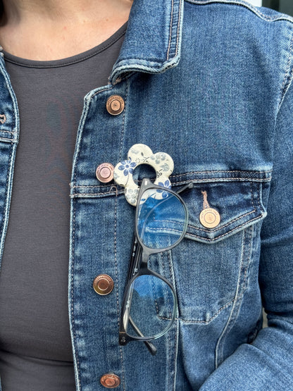 Wildflower Blue Glasses Brooch